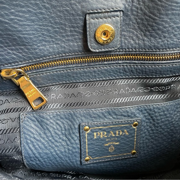 Prada Vitello Daino Pebble Leather Side Pocket Tote Bag - Picture 10 of 16
